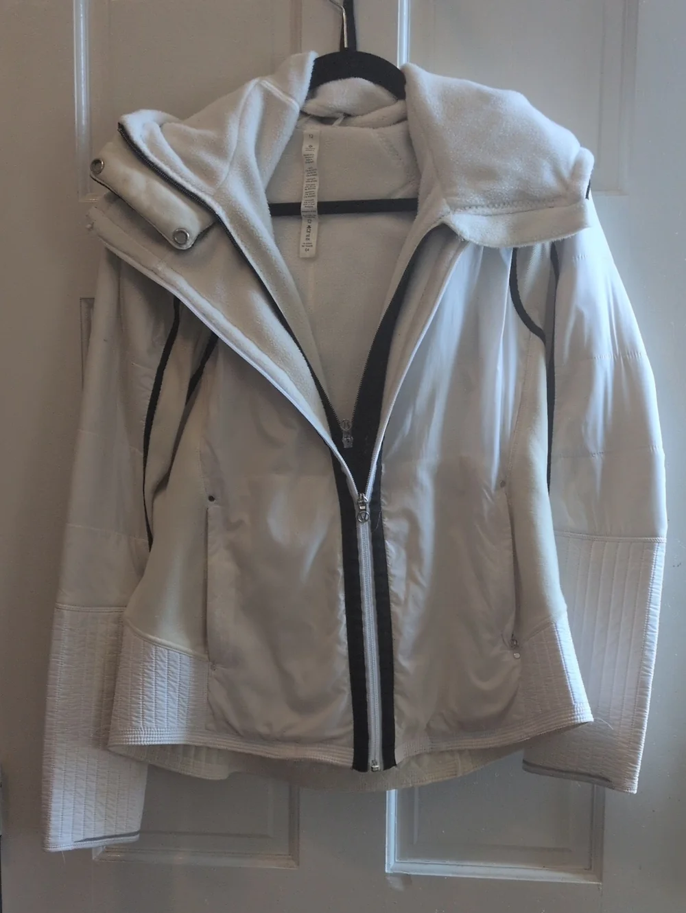 LuluLemon Size 12